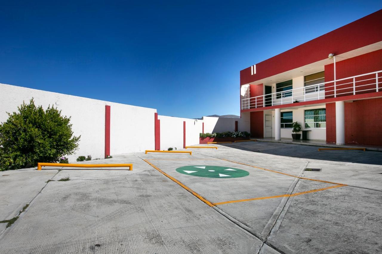 Capital O Hotel Euro Confort Pachuca Esterno foto