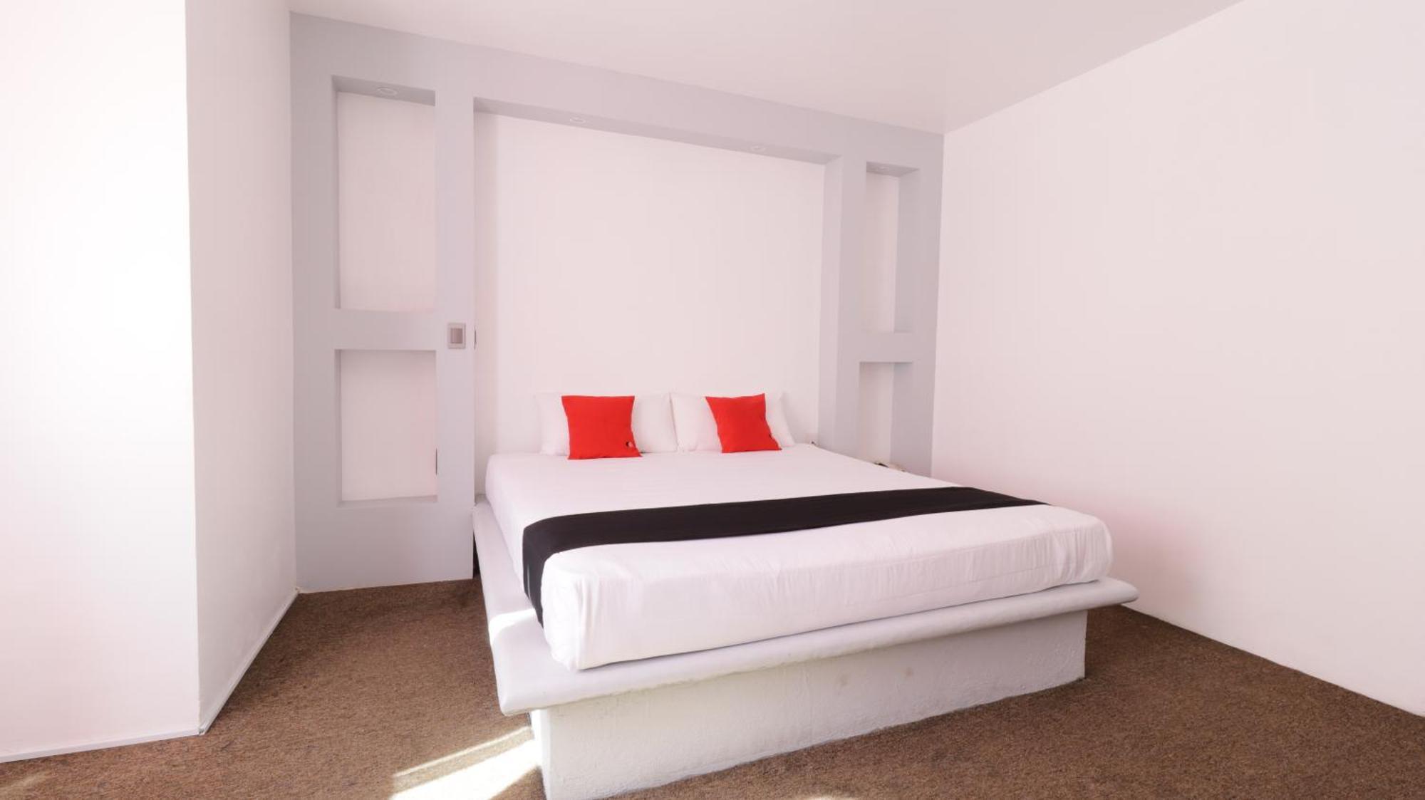 Capital O Hotel Euro Confort Pachuca Esterno foto