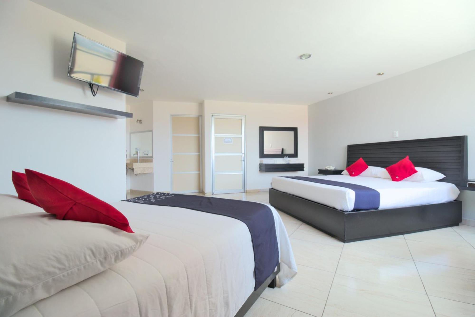 Capital O Hotel Euro Confort Pachuca Esterno foto